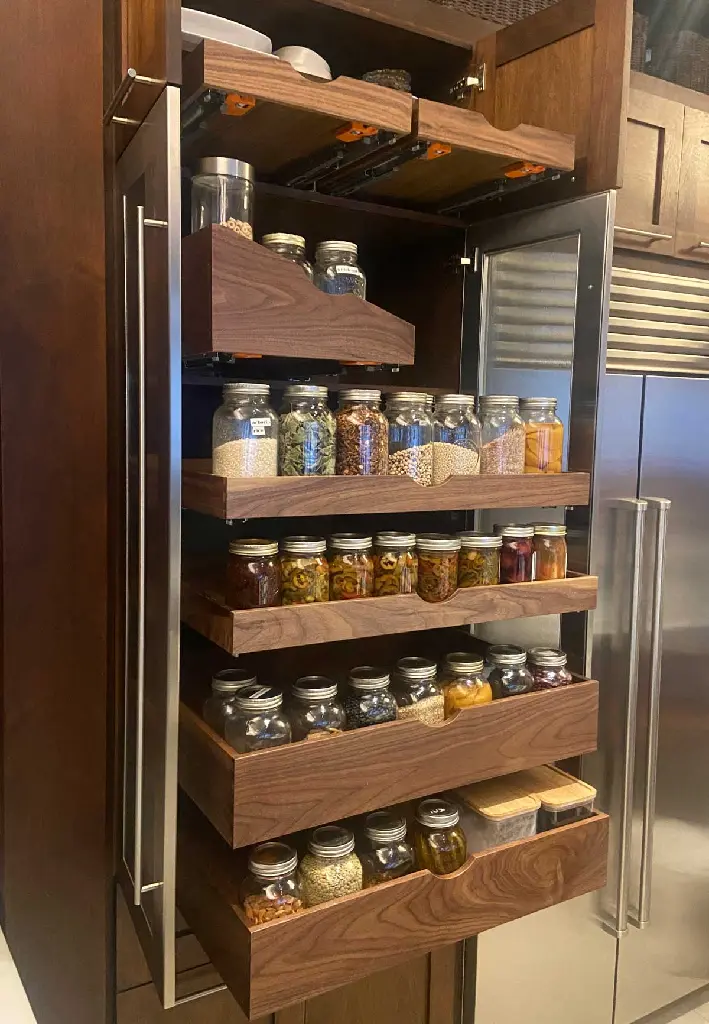 Walnut-Pull-out.webp