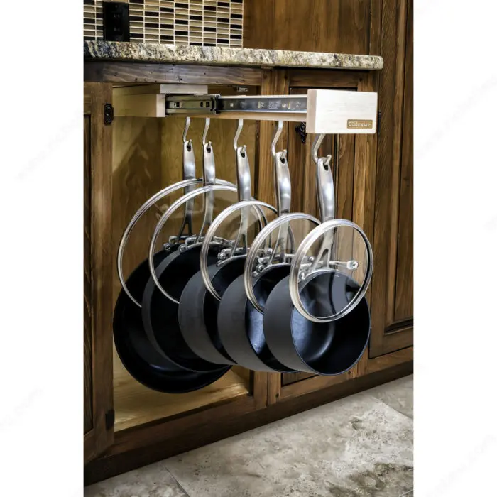 Hanging Pan_703.webp
