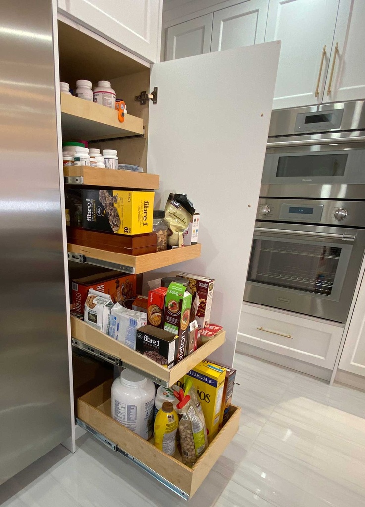 Cabinet Pantry